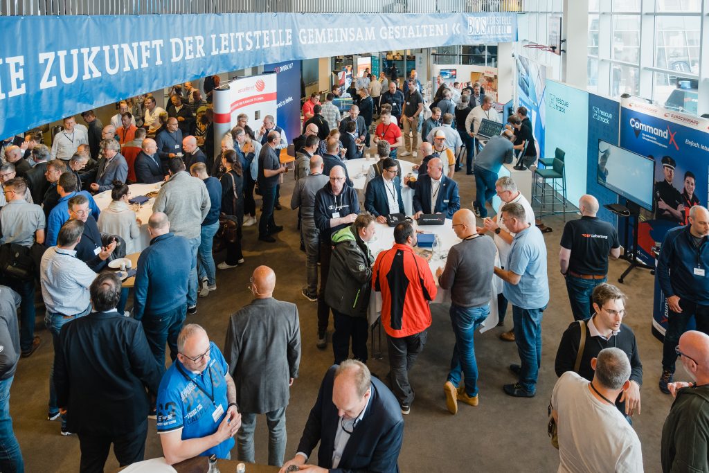 Aussteller und Teilnehmende vom Symposium Leitstelle aktuell